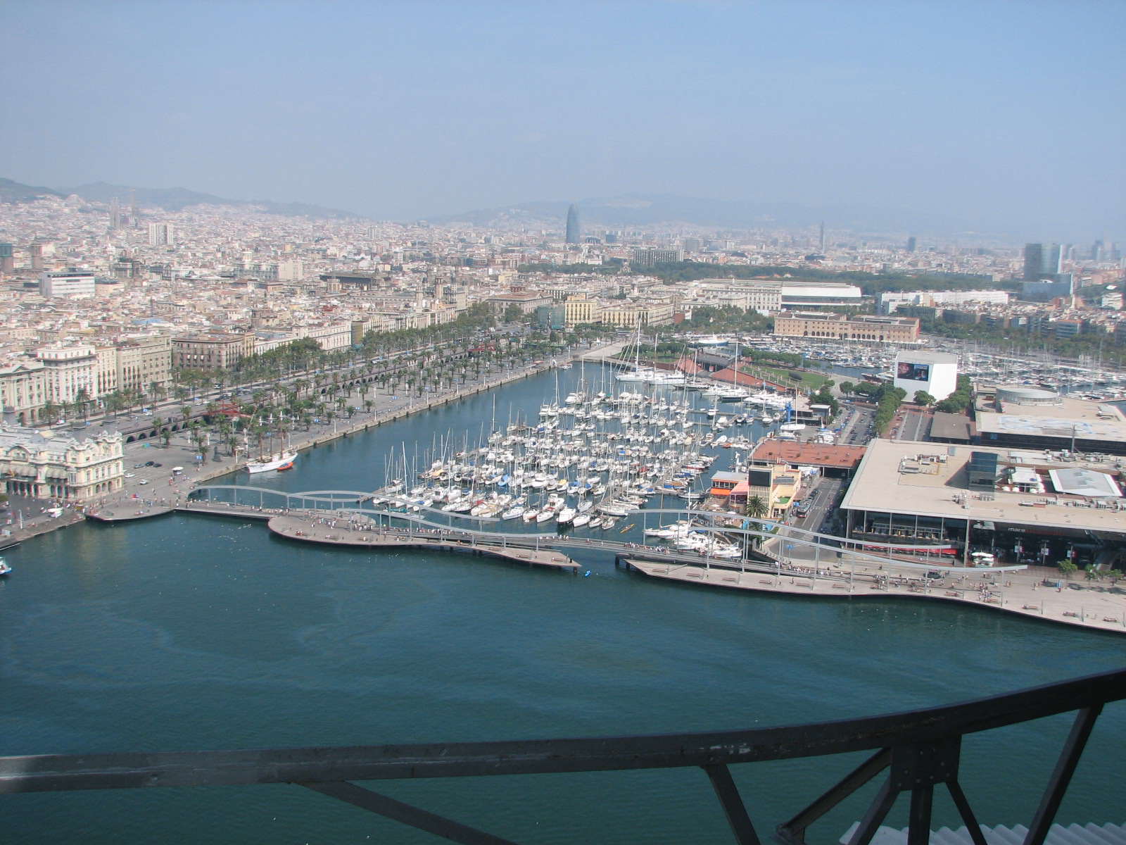 barcelona-waterfront barcelona-waterfront
