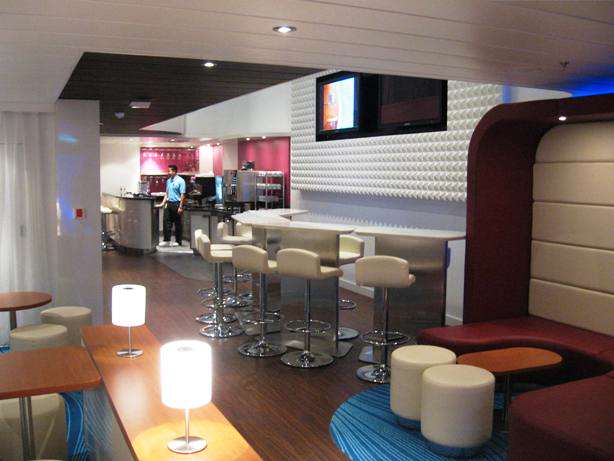 img_3177-studio-lounge Studio Cabin's Community Lounge