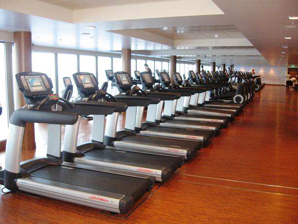 img_3194-pulse-cardio Pulse Fitness Center - Cardio area.