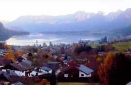 colorful-lake-country-austria-small Lake Country, Austria