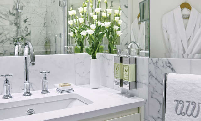 UW-SC-Bathroom-6206-3.jpg UW SC Bathroom 6206 3