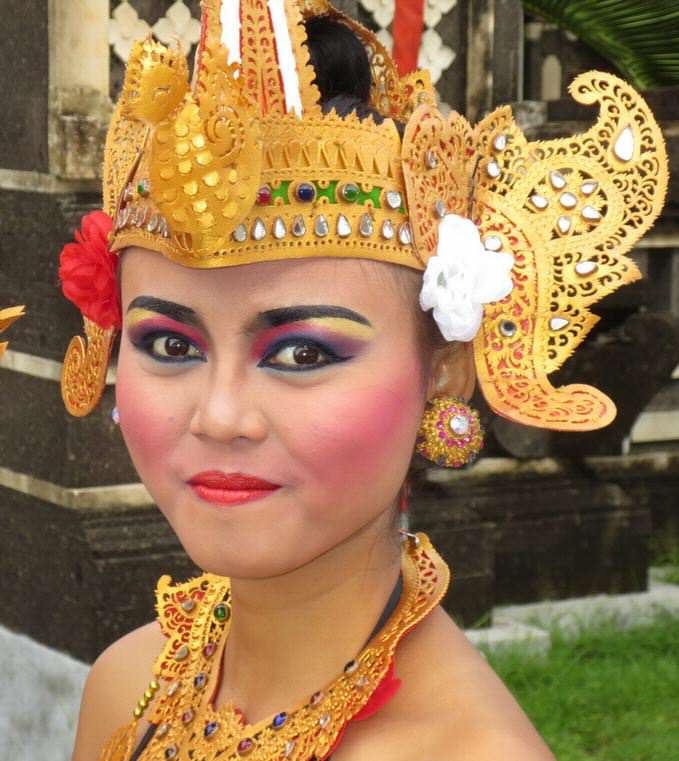 Enjoying the beauty of Bali on Silversea world cruise